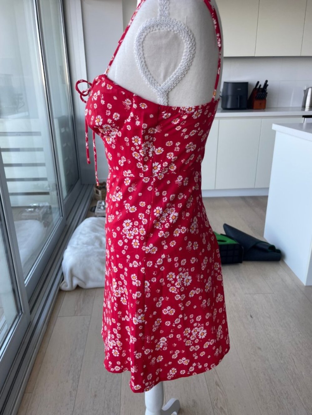 White Fox Boutique Red Floral Adjustable Spaghetti Strap Dress (XS) - Picture 4 of 8
